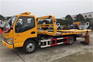 获嘉哪里有拖车服务